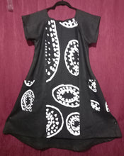 Load image into Gallery viewer, Dress: Panel (3) with Funky Pockets Medium Title: Warnarringa (sun)