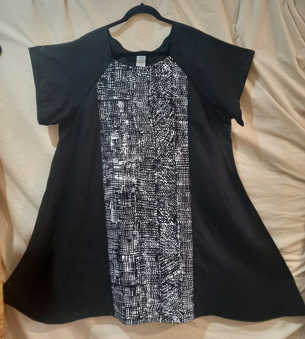 Dress: Panel (9) 5XLarge Title: Pwoja