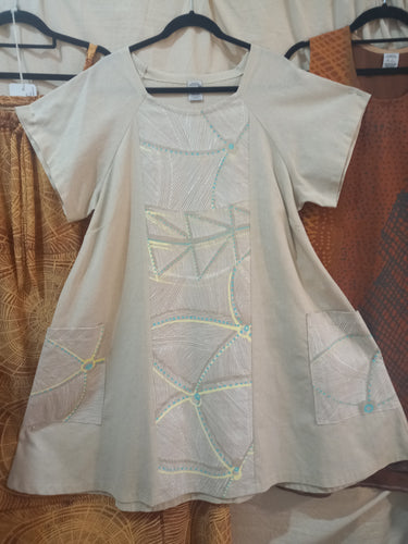 Dress: Panel (8) with Funky Pockets 4XLarge Title: Kunkurra (Spiral Wind)