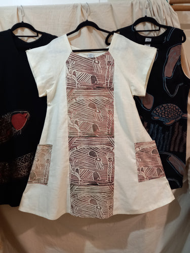 Dress: Panel (6) with Funky Pockets (XXLarge) Title: Bawaliba